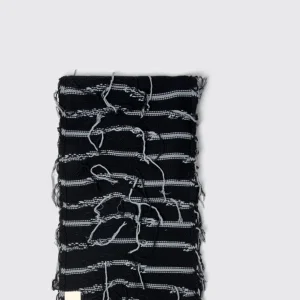 Camper Knit Scarf< Knit