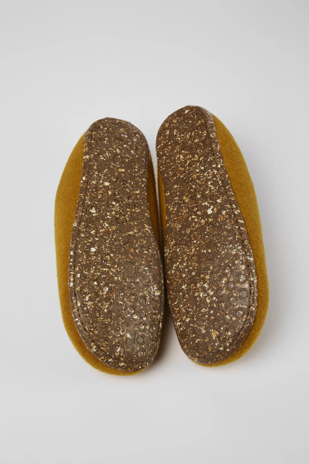 Camper Wabi< Slippers